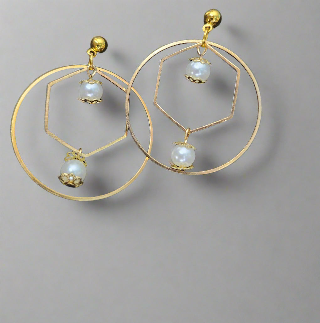 Circle and hexagon earrings