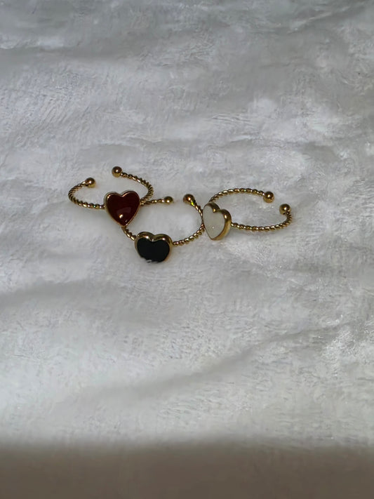 Color heart ring