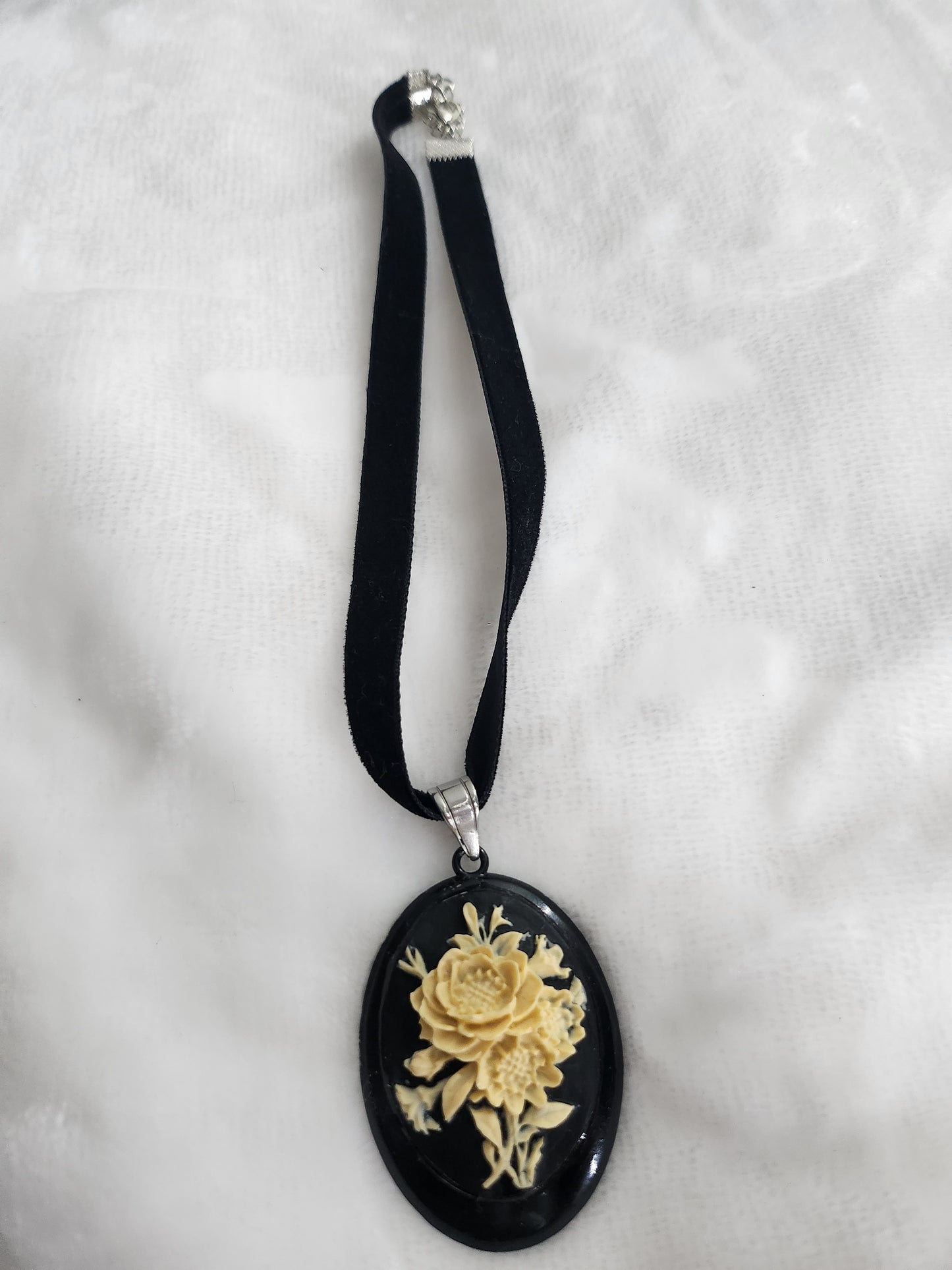 Cameo necklace