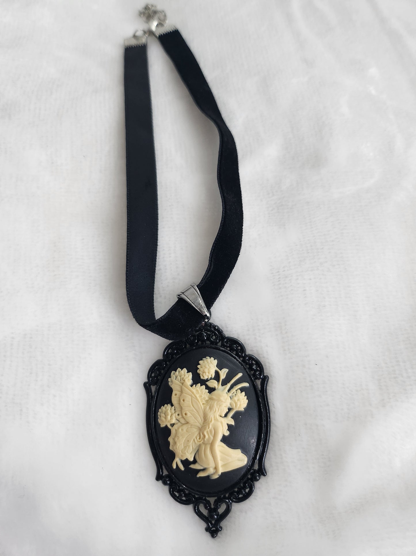Cameo necklace